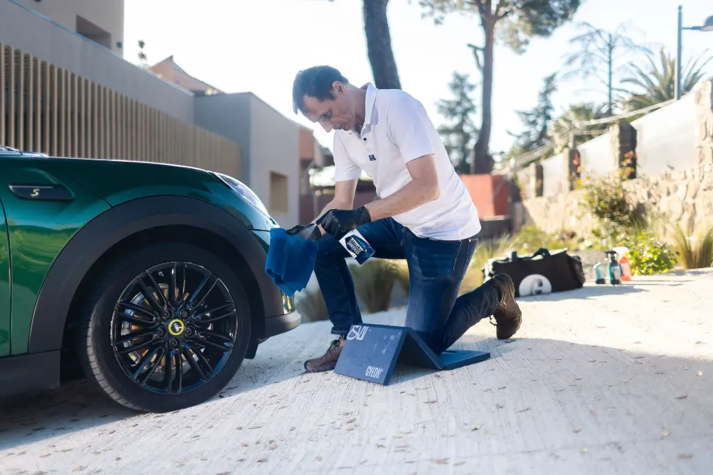 C. CeramicDetailer #2.webp