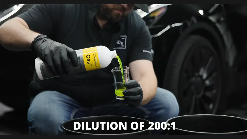 Ceramic effect shampoo 3.webp